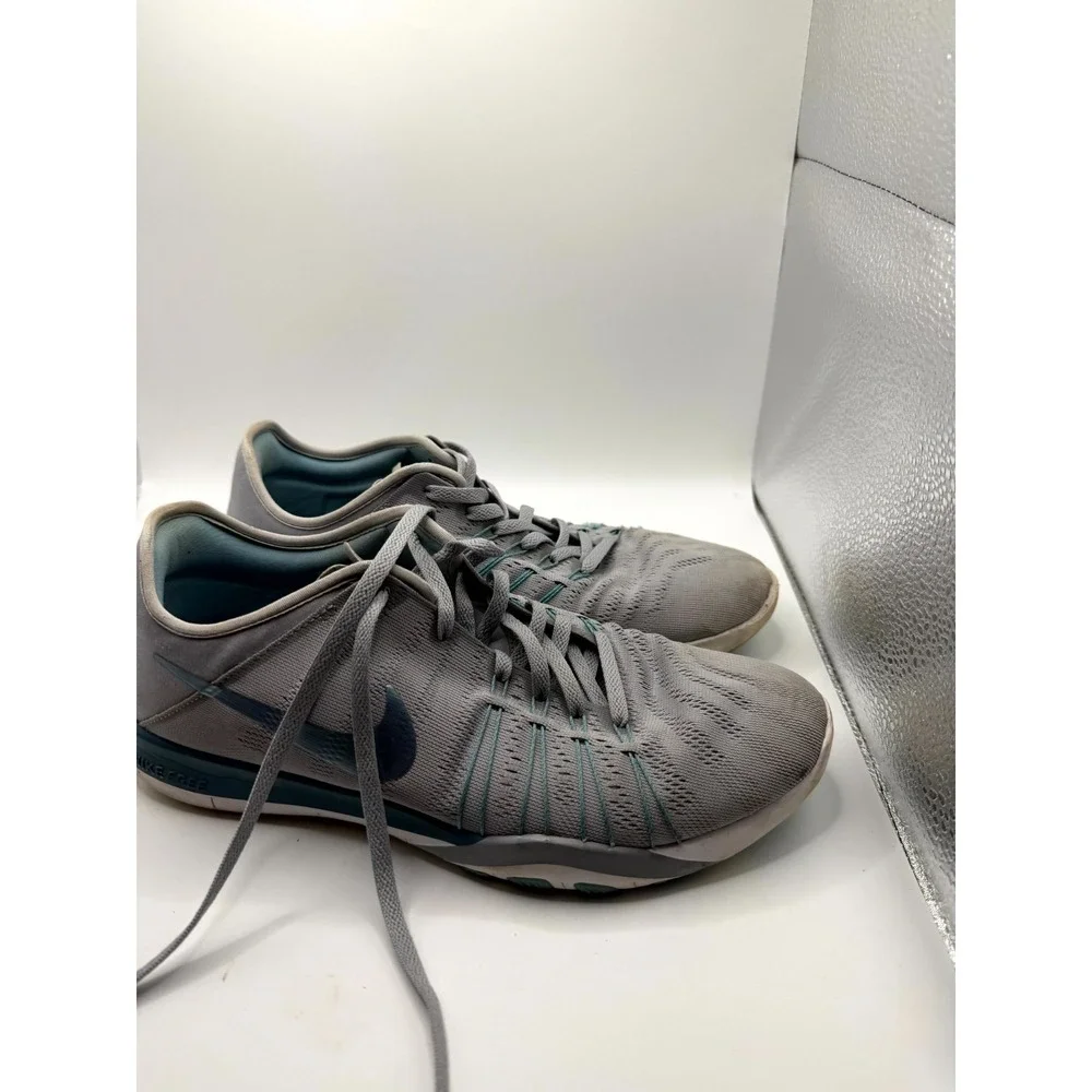 Nike Free TR 6 833413-007‎ Womens 9 Sneaker Wolf Gray Blue Mesh Running Shoes